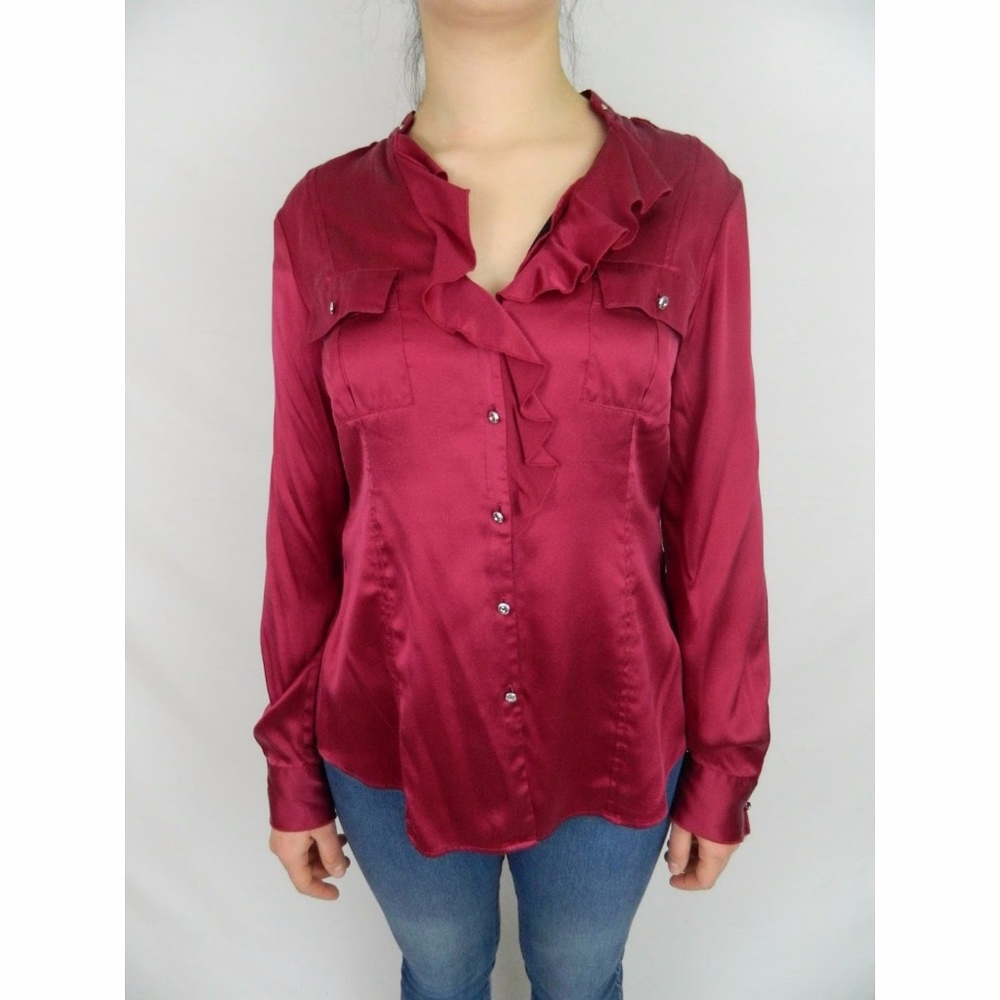 White House Black Market Top